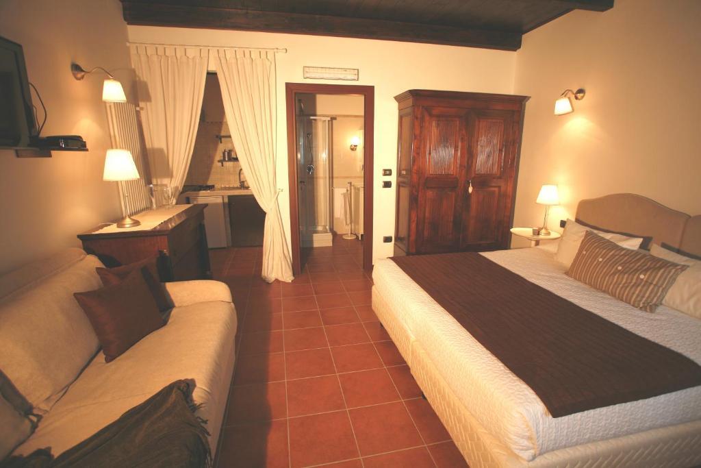 La Maragliana Aparthotel Castel Rocchero Ruang foto