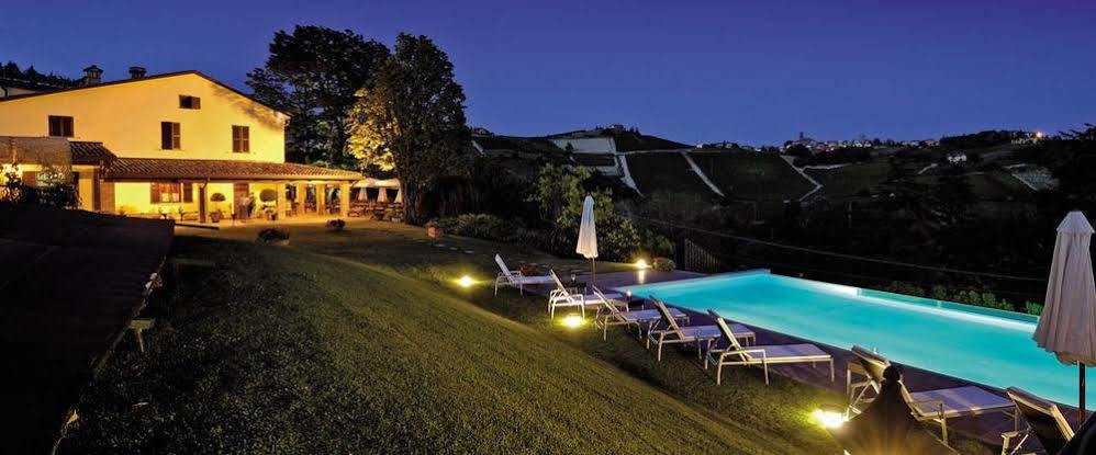 La Maragliana Aparthotel Castel Rocchero Bagian luar foto